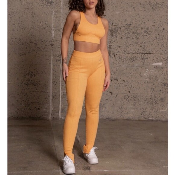 NEW Honor the Gift Command Pant High Rise Slit Ankle Leggings in Orange Medium - Picture 1 of 10